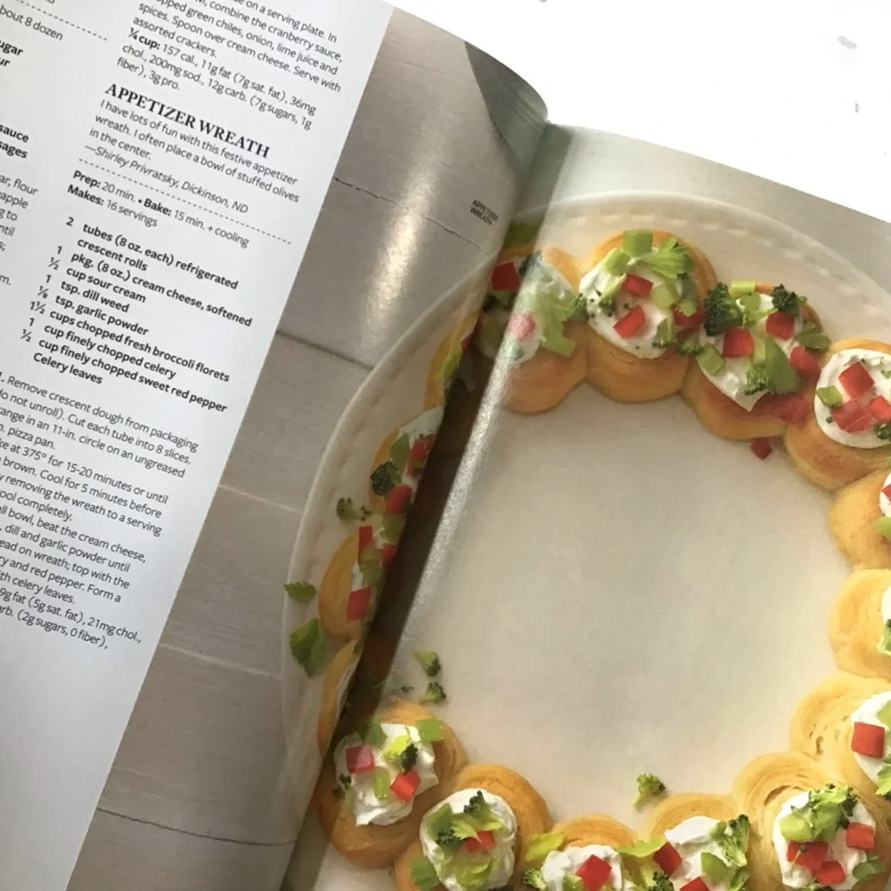 Taste Of Home Cookbook Holiday & Celebrations 2019 Recipes & Tips Hardcover